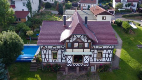 Отель Ferienwohnung Rennsteigblick  Тамбах-Дитарц 